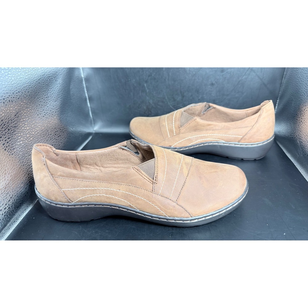 Clarks Collection Tan Brown Leather Slip On Loafers Womens Size 9 M Comfort